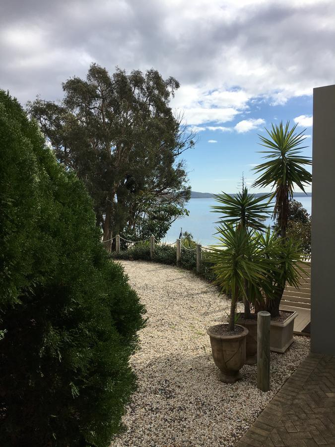 Dutchies Motel Nelson Bay & Dutchmans Beach Apartments Exterior photo